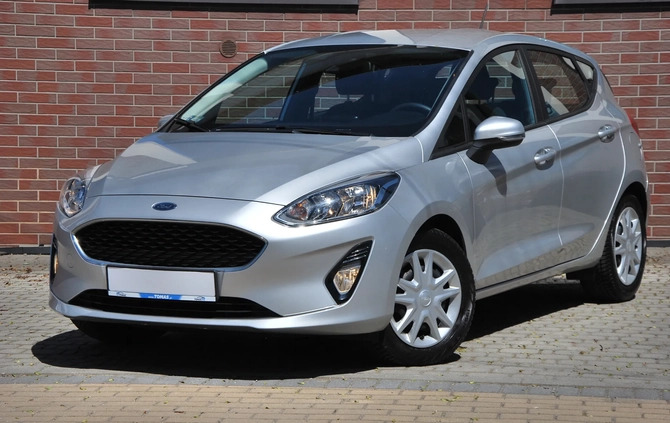 Ford Fiesta cena 47900 przebieg: 88000, rok produkcji 2019 z Nysa małe 562